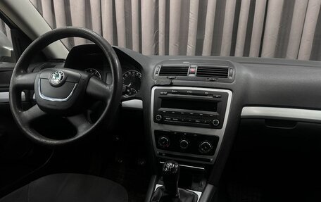 Skoda Octavia, 2010 год, 799 999 рублей, 11 фотография
