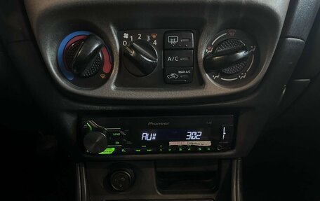 Nissan Almera, 2005 год, 227 000 рублей, 15 фотография