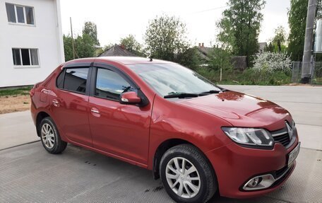 Renault Logan II, 2017 год, 750 000 рублей, 1 фотография