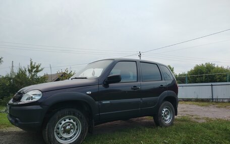 Chevrolet Niva I рестайлинг, 2013 год, 500 000 рублей, 1 фотография