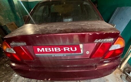 Mitsubishi Lancer VII, 1998 год, 35 000 рублей, 1 фотография