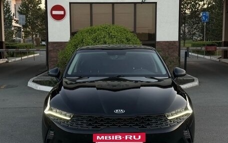 KIA K5, 2021 год, 2 500 000 рублей, 2 фотография