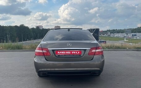 Mercedes-Benz E-Класс, 2011 год, 1 650 000 рублей, 6 фотография