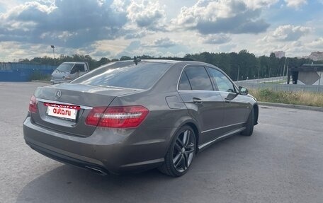 Mercedes-Benz E-Класс, 2011 год, 1 650 000 рублей, 7 фотография