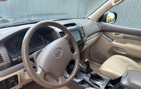 Toyota Land Cruiser Prado 120 рестайлинг, 2004 год, 1 540 000 рублей, 10 фотография