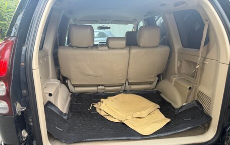 Toyota Land Cruiser Prado 120 рестайлинг, 2004 год, 1 540 000 рублей, 19 фотография