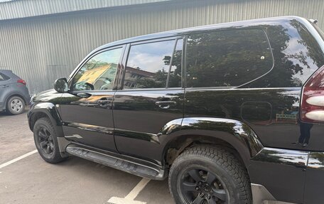 Toyota Land Cruiser Prado 120 рестайлинг, 2004 год, 1 540 000 рублей, 24 фотография