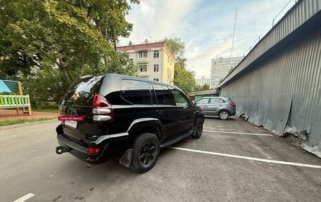 Toyota Land Cruiser Prado 120 рестайлинг, 2004 год, 1 540 000 рублей, 2 фотография