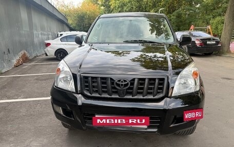 Toyota Land Cruiser Prado 120 рестайлинг, 2004 год, 1 540 000 рублей, 28 фотография