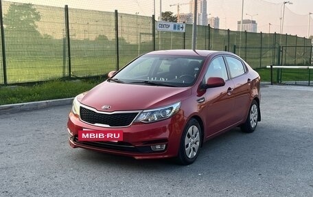 KIA Rio III рестайлинг, 2015 год, 1 050 000 рублей, 2 фотография