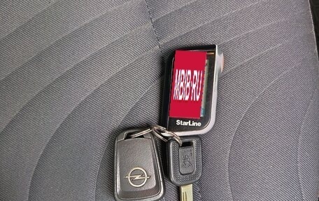 Opel Astra J, 2014 год, 810 000 рублей, 28 фотография