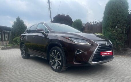Lexus RX IV рестайлинг, 2017 год, 4 050 000 рублей, 7 фотография