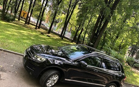 Volkswagen Touareg III, 2012 год, 2 170 000 рублей, 3 фотография
