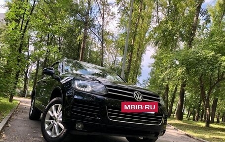 Volkswagen Touareg III, 2012 год, 2 170 000 рублей, 2 фотография