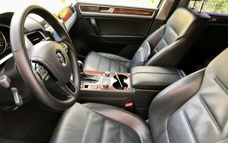 Volkswagen Touareg III, 2012 год, 2 170 000 рублей, 9 фотография