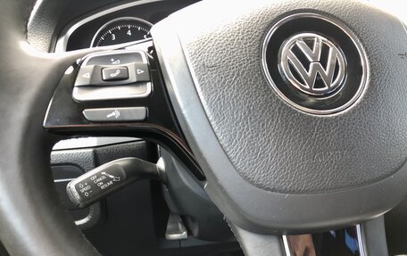 Volkswagen Touareg III, 2012 год, 2 170 000 рублей, 13 фотография