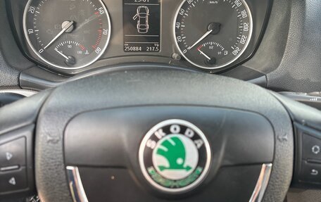 Skoda Octavia, 2012 год, 900 000 рублей, 9 фотография