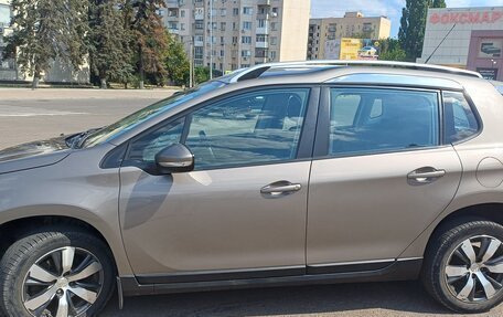Peugeot 2008 II, 2014 год, 900 000 рублей, 3 фотография