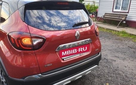 Renault Kaptur I рестайлинг, 2020 год, 1 670 000 рублей, 4 фотография