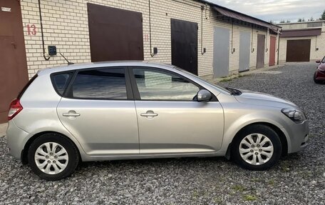 KIA cee'd I рестайлинг, 2010 год, 720 000 рублей, 1 фотография