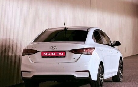 Hyundai Solaris II рестайлинг, 2018 год, 1 380 000 рублей, 1 фотография