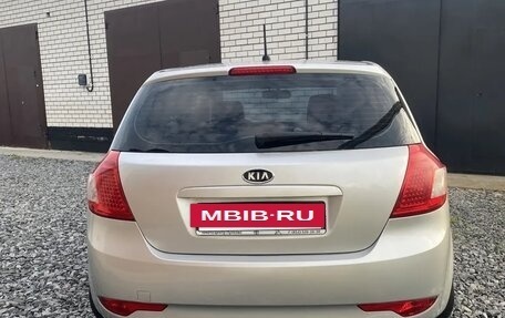KIA cee'd I рестайлинг, 2010 год, 720 000 рублей, 3 фотография