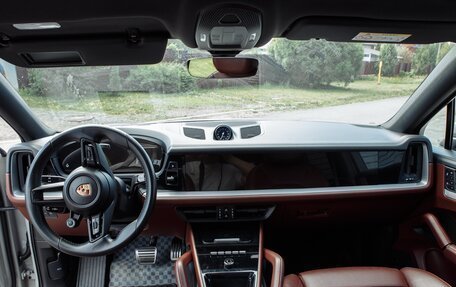 Porsche Cayenne III, 2023 год, 16 790 000 рублей, 9 фотография