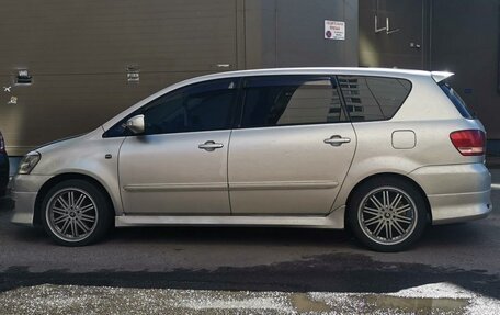Toyota Ipsum II, 2003 год, 885 000 рублей, 8 фотография
