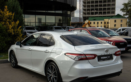 Toyota Camry, 2021 год, 3 488 000 рублей, 6 фотография