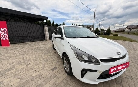 KIA Rio IV, 2020 год, 1 200 000 рублей, 2 фотография