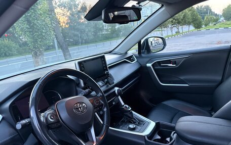 Toyota RAV4, 2022 год, 3 200 000 рублей, 12 фотография