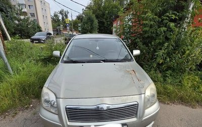 Toyota Avensis III рестайлинг, 2005 год, 450 000 рублей, 1 фотография