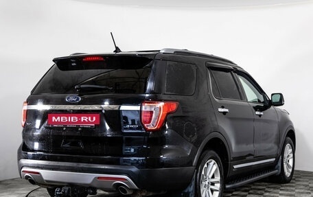 Ford Explorer VI, 2017 год, 2 410 000 рублей, 6 фотография