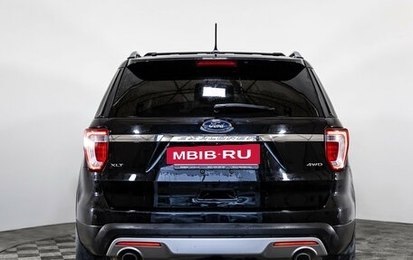 Ford Explorer VI, 2017 год, 2 410 000 рублей, 7 фотография