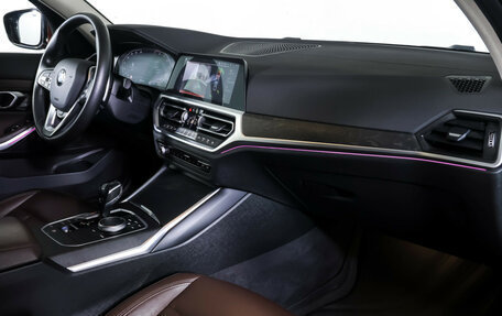 BMW 3 серия, 2020 год, 3 690 000 рублей, 11 фотография
