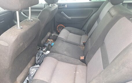 Volkswagen Golf IV, 2001 год, 99 000 рублей, 11 фотография