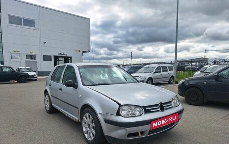Volkswagen Golf IV, 2001 год, 99 000 рублей, 3 фотография