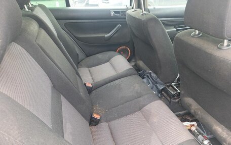 Volkswagen Golf IV, 2001 год, 99 000 рублей, 12 фотография