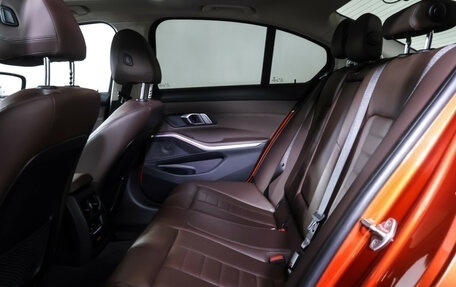 BMW 3 серия, 2020 год, 3 690 000 рублей, 12 фотография