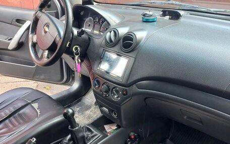 Chevrolet Aveo III, 2011 год, 500 000 рублей, 6 фотография
