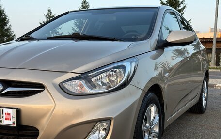 Hyundai Solaris II рестайлинг, 2011 год, 575 000 рублей, 3 фотография