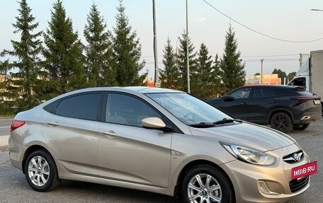 Hyundai Solaris II рестайлинг, 2011 год, 575 000 рублей, 5 фотография