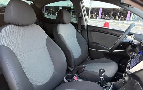 Hyundai Solaris II рестайлинг, 2011 год, 575 000 рублей, 28 фотография