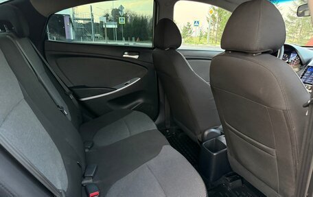 Hyundai Solaris II рестайлинг, 2011 год, 575 000 рублей, 31 фотография