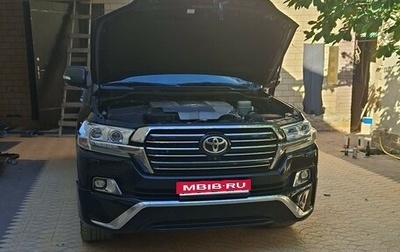 Toyota Land Cruiser 200, 2015 год, 4 000 000 рублей, 1 фотография