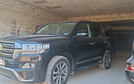 Toyota Land Cruiser 200, 2015 год, 4 000 000 рублей, 2 фотография