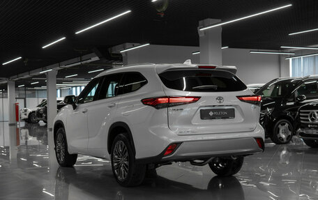 Toyota Highlander, 2026 год, 5 500 000 рублей, 26 фотография