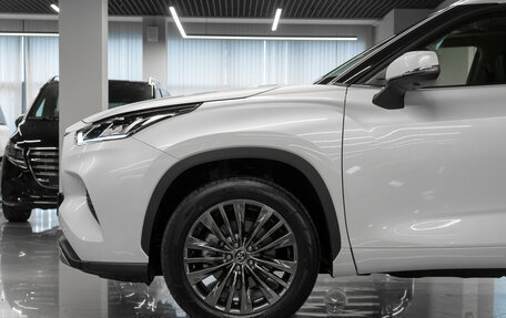Toyota Highlander, 2026 год, 5 500 000 рублей, 30 фотография