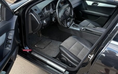 Mercedes-Benz C-Класс, 2008 год, 850 000 рублей, 6 фотография