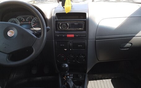 Fiat Albea I рестайлинг, 2010 год, 350 000 рублей, 4 фотография